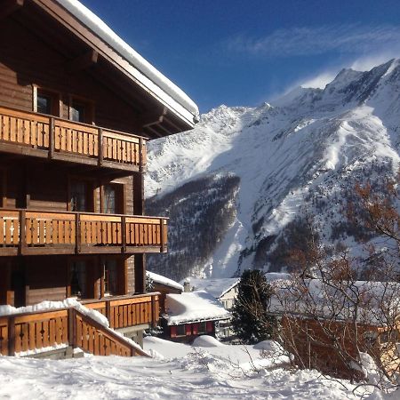 Chalet Bergaster Saas Fee Exteriör bild